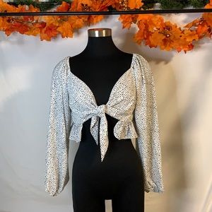 Black and white dotted SHEIN tie shirt, size 4